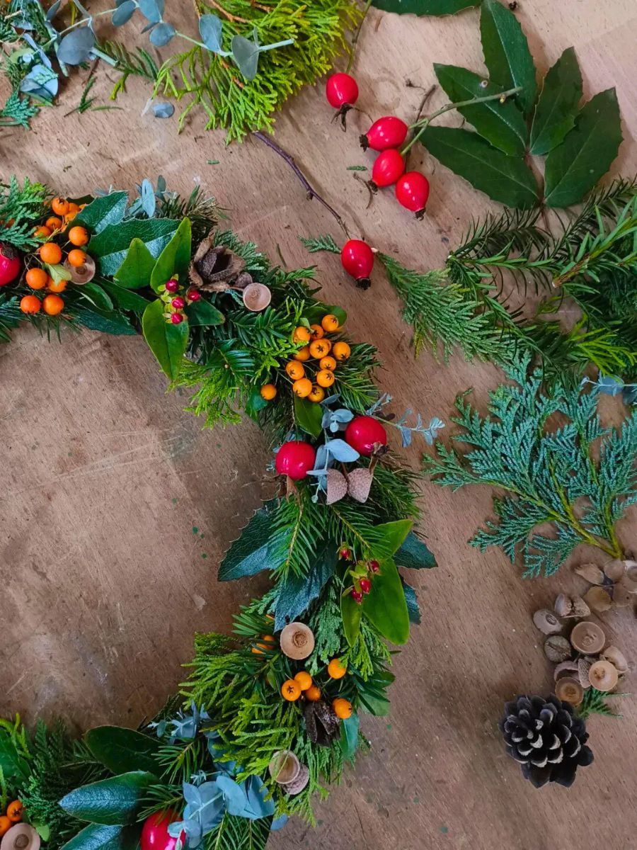 Hypericum in a holiday wreath