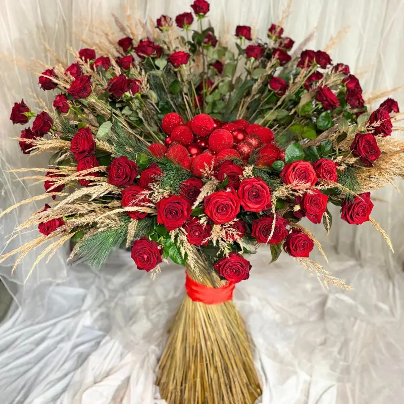 Christmas design with Red Naomi