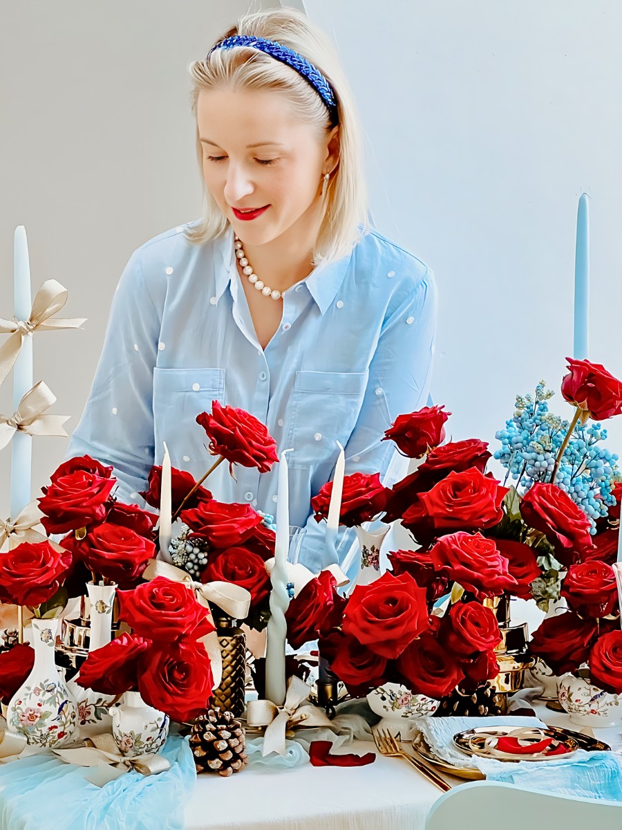 Floral designer Katya Hutter makes a Rose Red Naomi! centerpiece