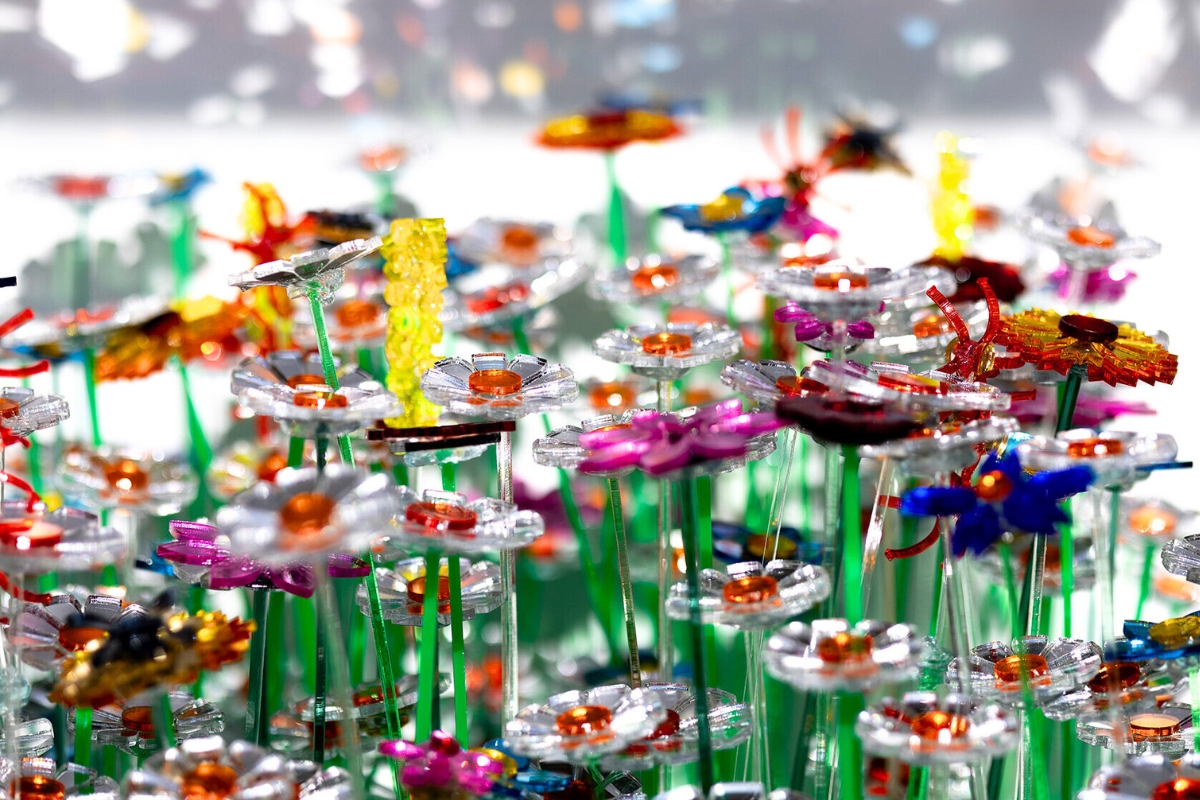 Acryllic flowers in Netherlands