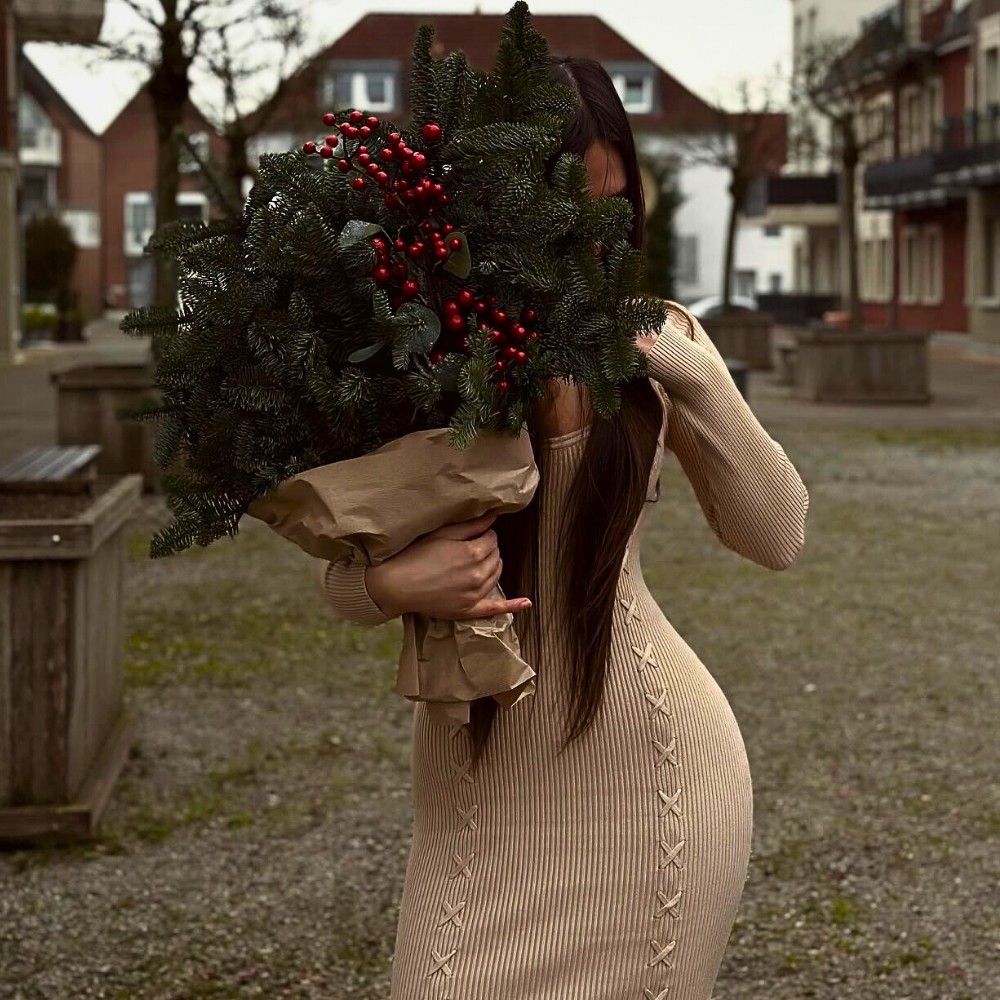 Holiday Evergreen and Floral Scents Affect Well-Being