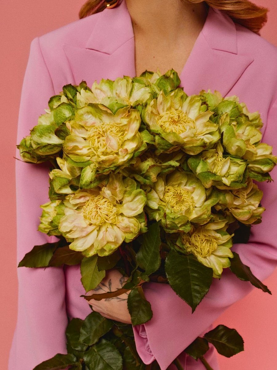 A bunch of the green Rose Veggie