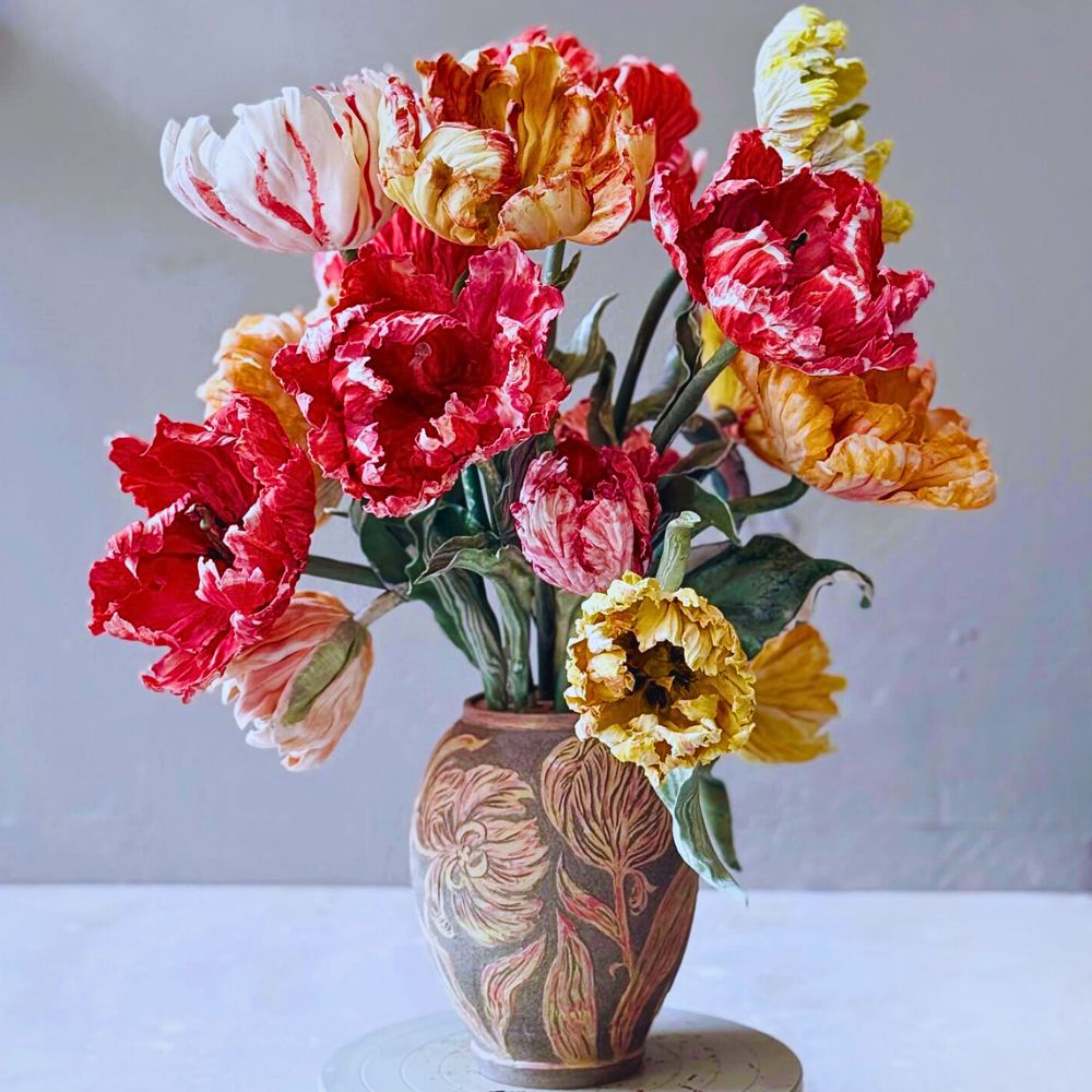 Porcelain floral art Anna Volkova Creates Unique Porcelain Floral Art Pieces.