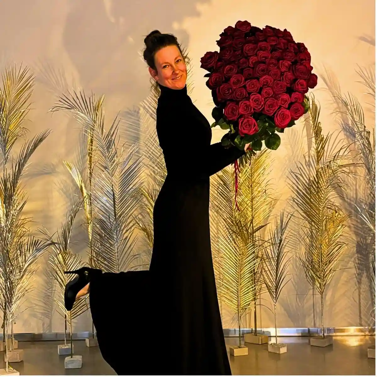 Christmas design with Red Naomi