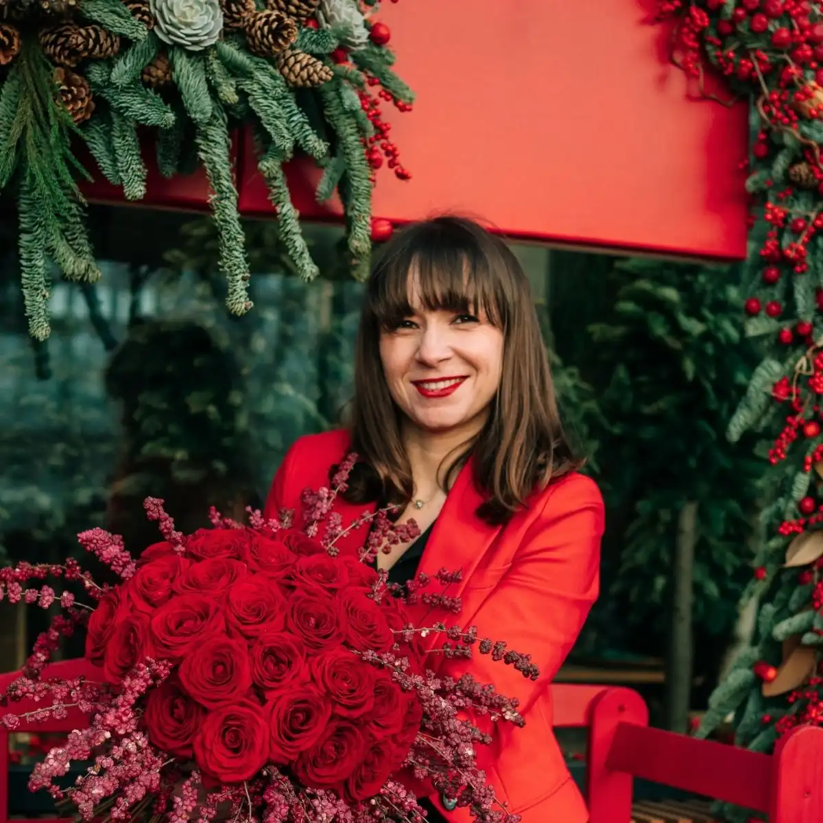 Claudia Tararache With Porta Nova Roses