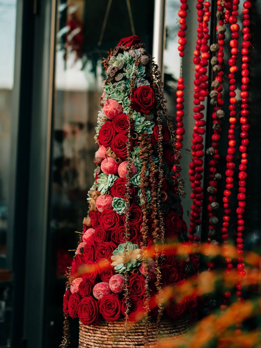 Christmas Window Decoration by Claudia Tararache Anthurium Flowers With Porta Nova Red Naomi Roses
