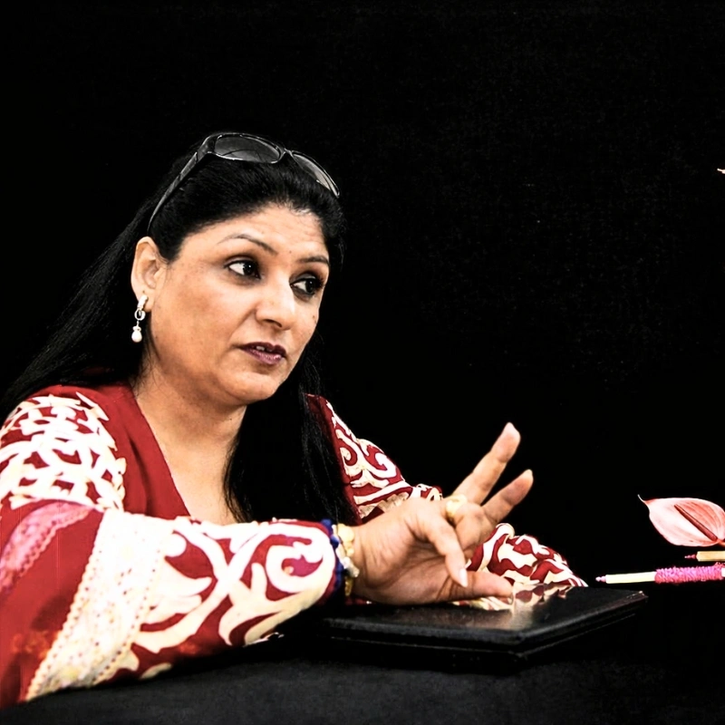 10 Questions to Seema Jhaveri