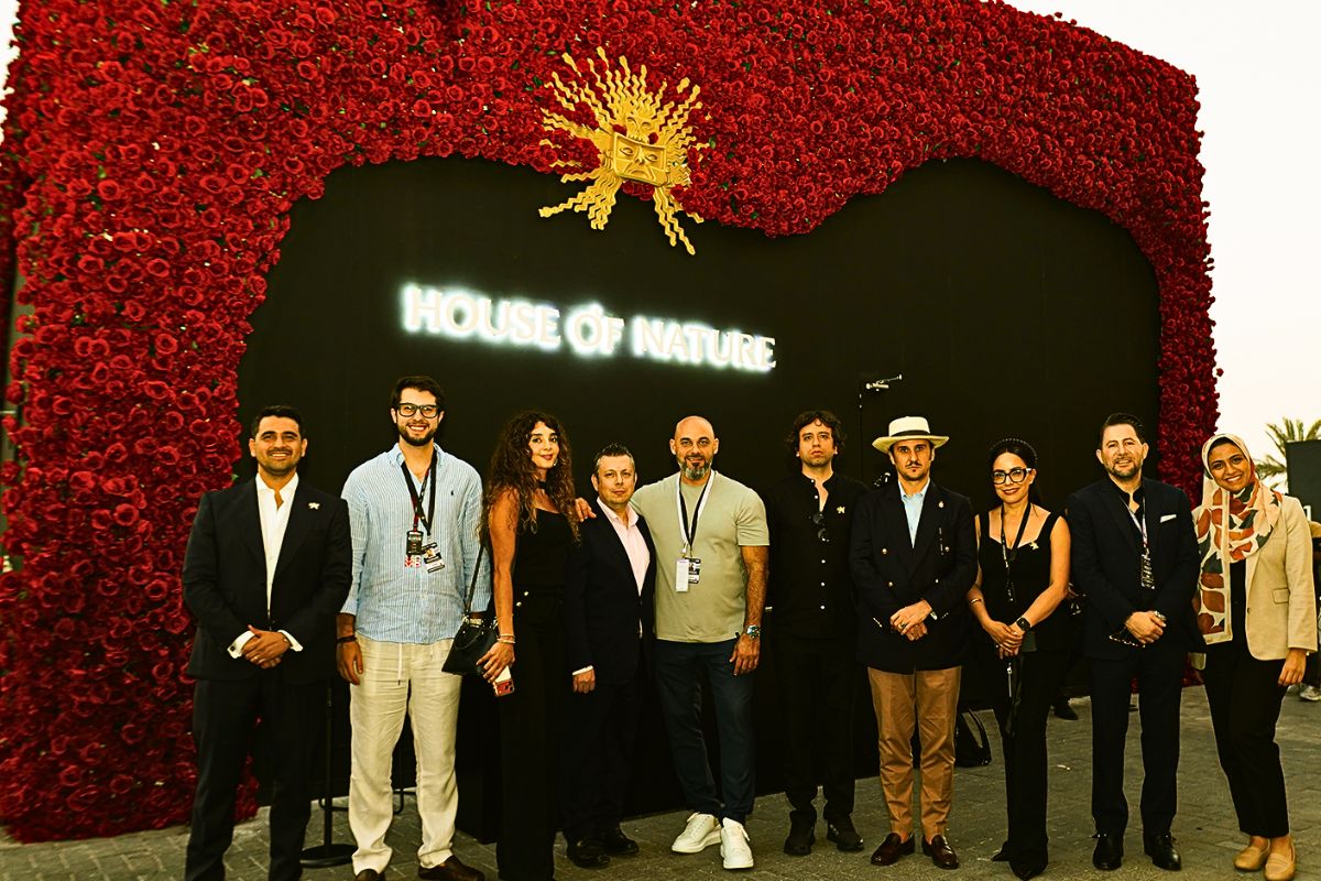 When Roses From Sunrite Represent Ecuador in Abu Dhabi
