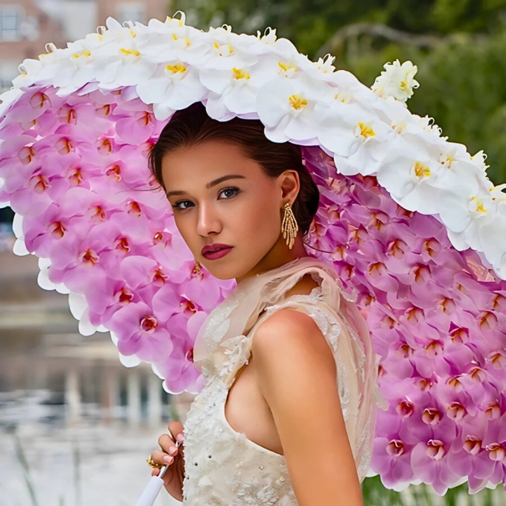 Robert Koene’s Book, Stunning Wedding Floristry Explores His Ideas on Luxury Wedding Design