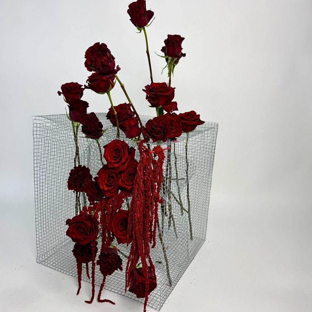 Love that cannot be limited into a frame