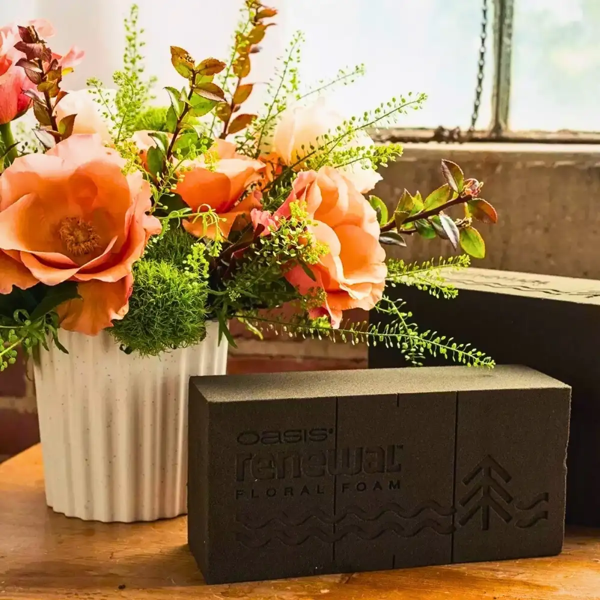 Oasis® Renewal™ Floral Foam, a Plant-Based Floral Foam Solution Redefining the Flower Design Industry