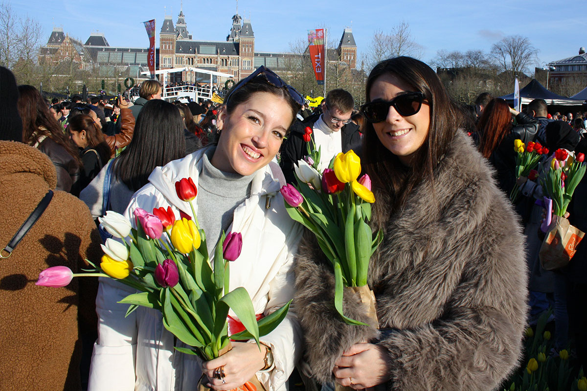 National Tulip Day 2026 Spanish Girls