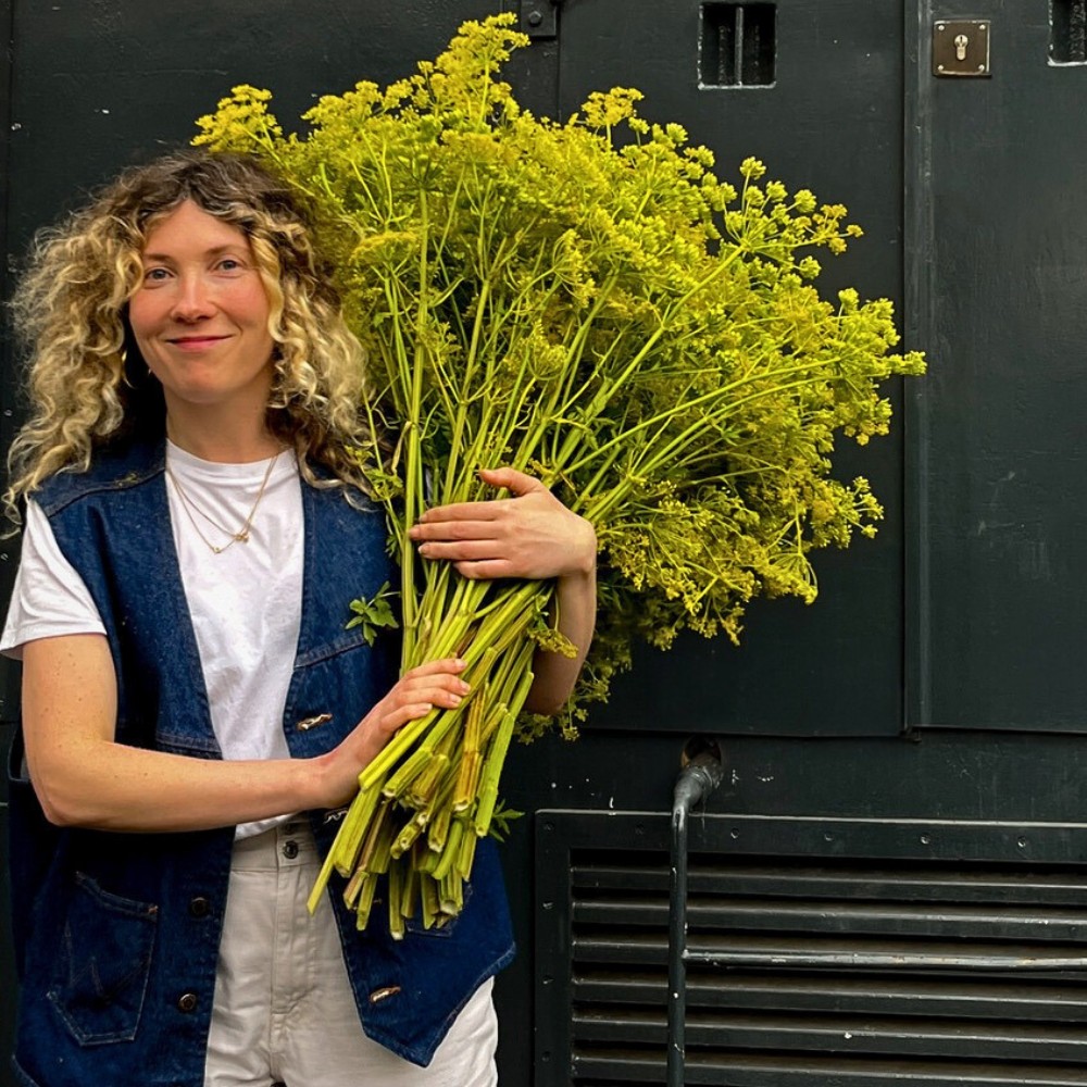 Wilderful Founded by Silke Tijkotte and Denise Collignon Champions Organically Grown, Locally Sourced Flowers.