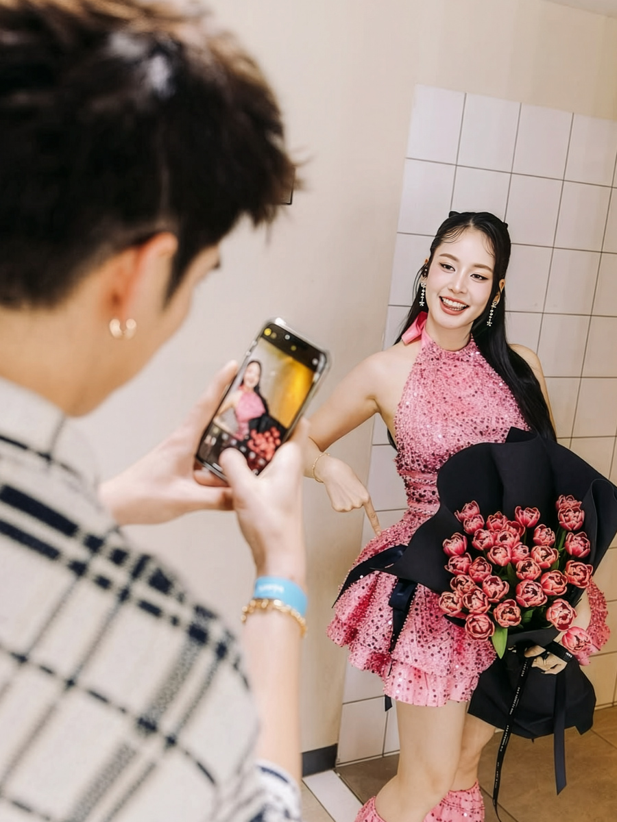 Pink Tulip bouquet by thefloristbar.bkk