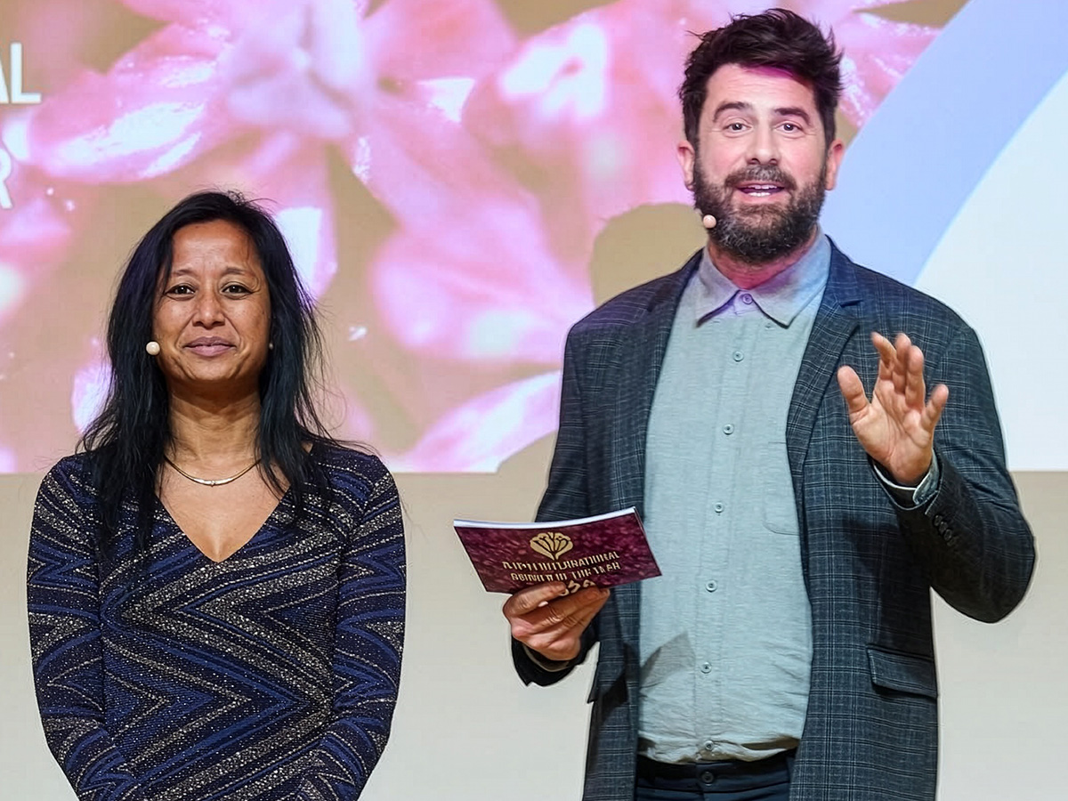 Michael Perry and Sirekit Mol