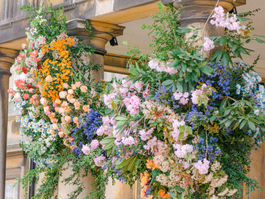 The Key to a Successful Event Is to Work With the Right Partner - blog Timo Bolte Prestwold Hall flower installation flower cloud on Thursd