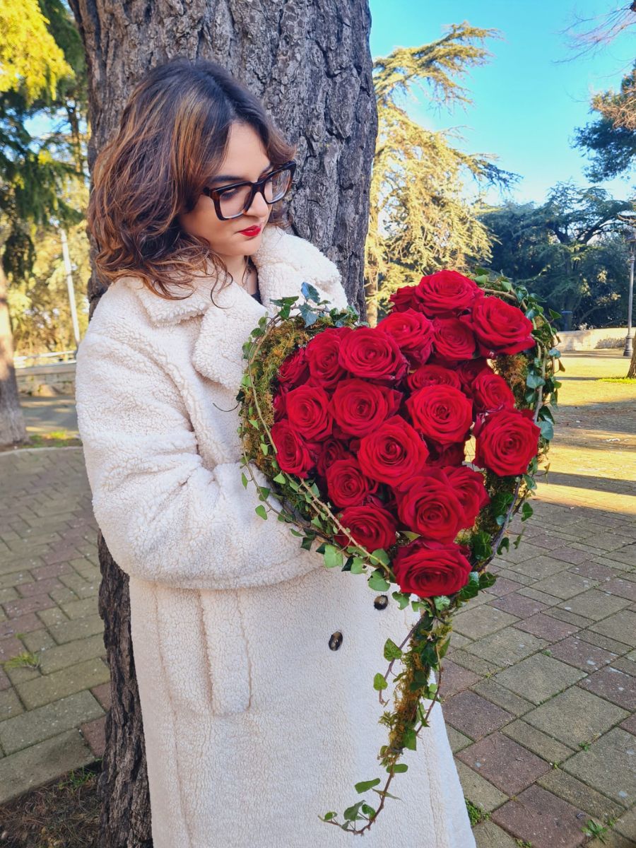 Beautiful Feelings for Valentine's Day With Heart Shaped Bouquet Porta Nova Roses