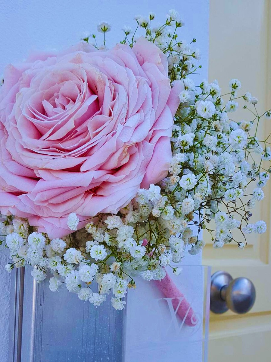 Different Types of Bouquets, Their Styles and Designs