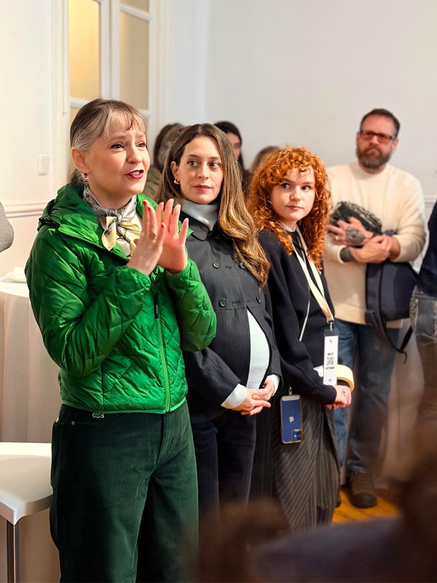 Sylvia Bustamante Daniela and Madeleine