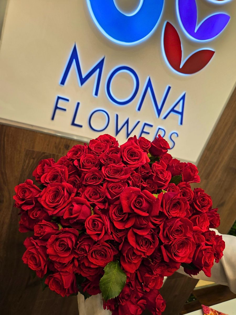 Mona Flowers
