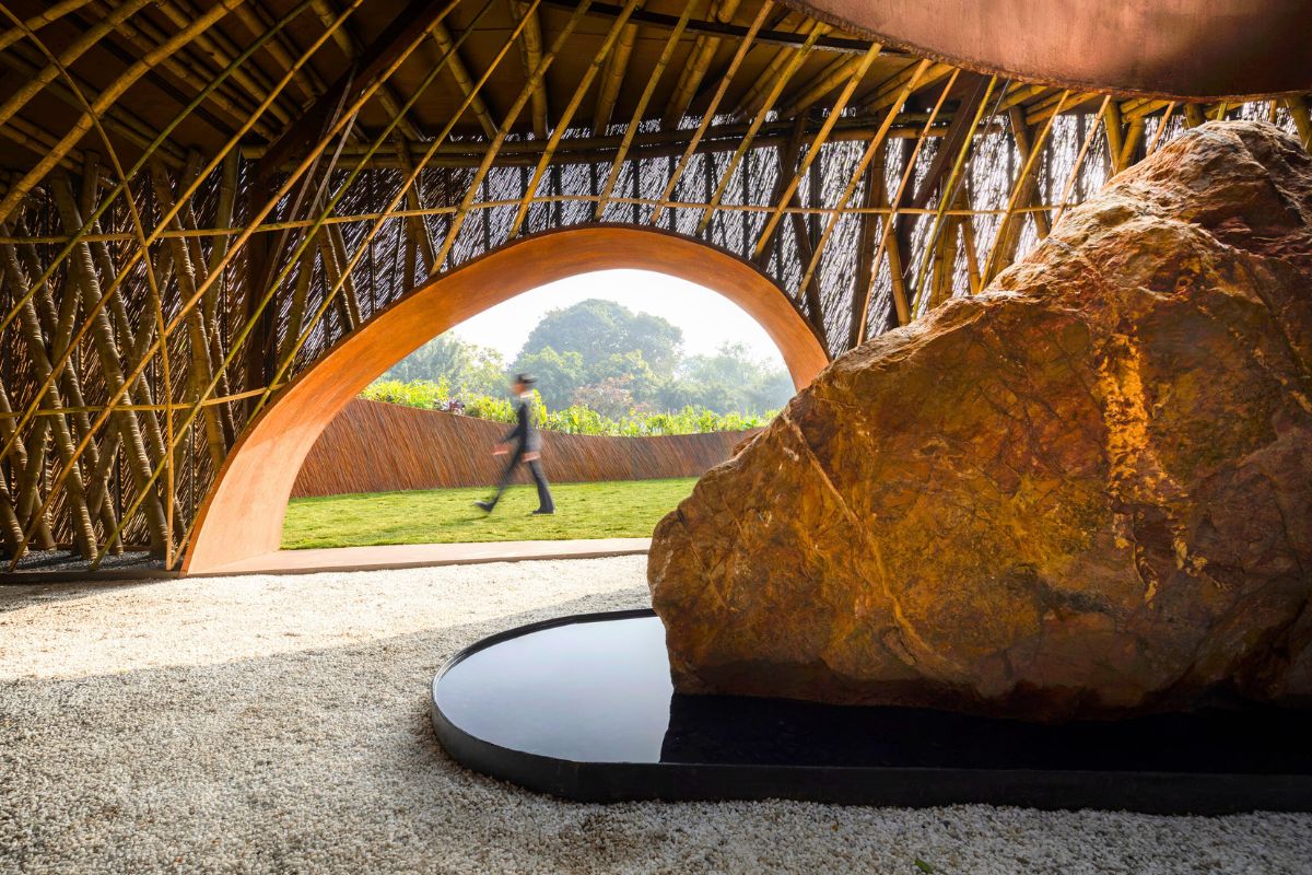 Walking spaces around the Aranyani pavilion