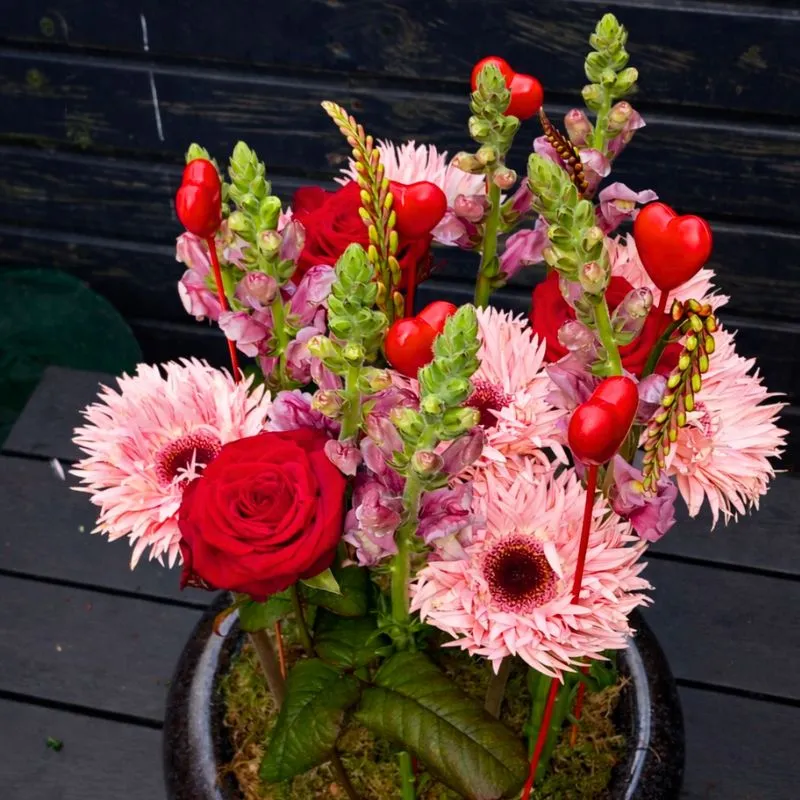 Creating My Valentine Arrangement Step by Step