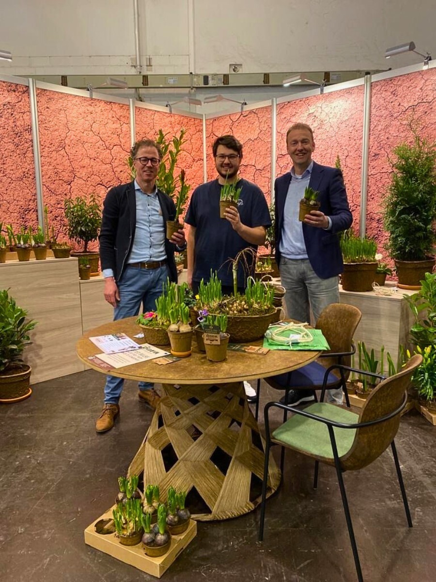 DOPA, the Paper Pots Developed by Plantics Reinforced With 100% Natural and Biodegradable Resin, Could Be the Answer for the Future of Plant Pots