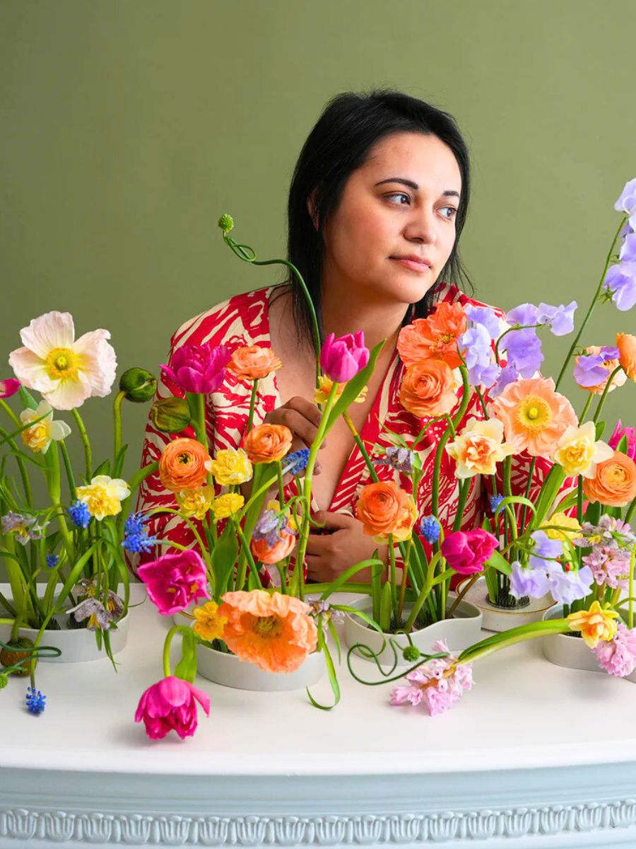 Brittany Murray of the Flowerslinger Brittany Murray of the Flowerslinger