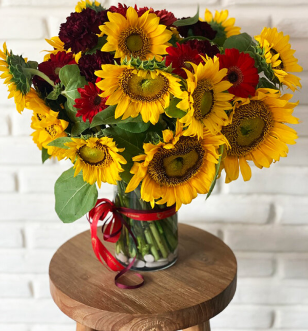 10 Ways To Ensure Your Business Thrives Despite the Pandemic - sunflowers - blog on the bali florist on thursd