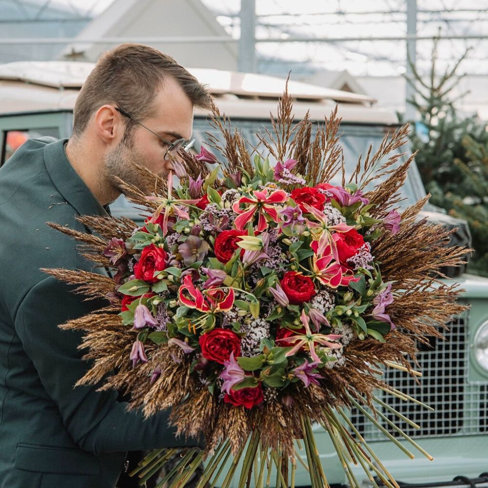 10 questions to Max Hurtaud