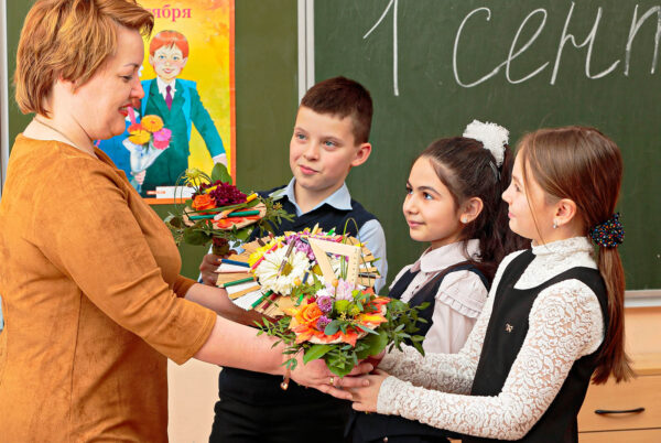 Pizza Bouquets for Russia's 1st School Day - gift