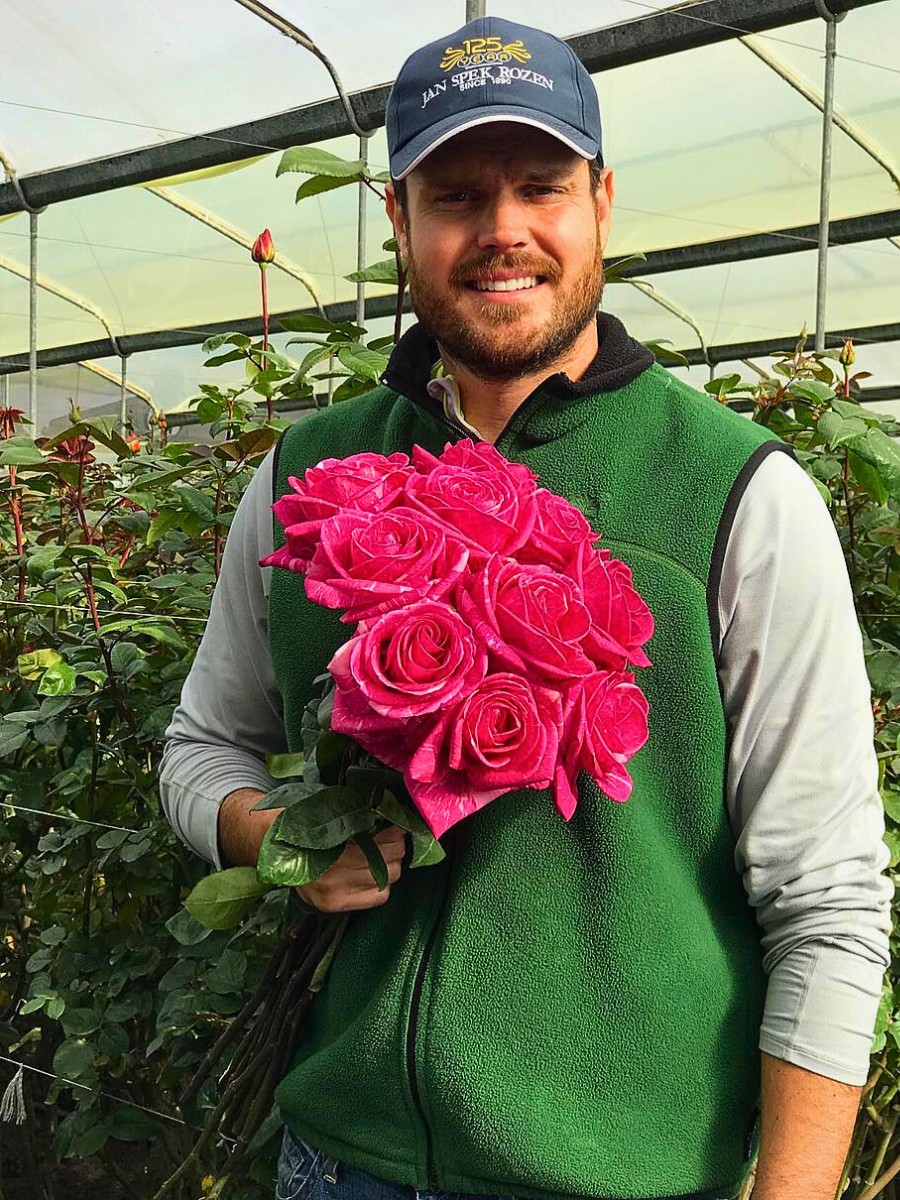 Florverde is one of the most established social and environmental certification programs in the flower industry.