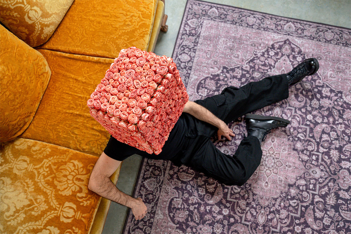 Yusif Khalilov Out of Box gounded