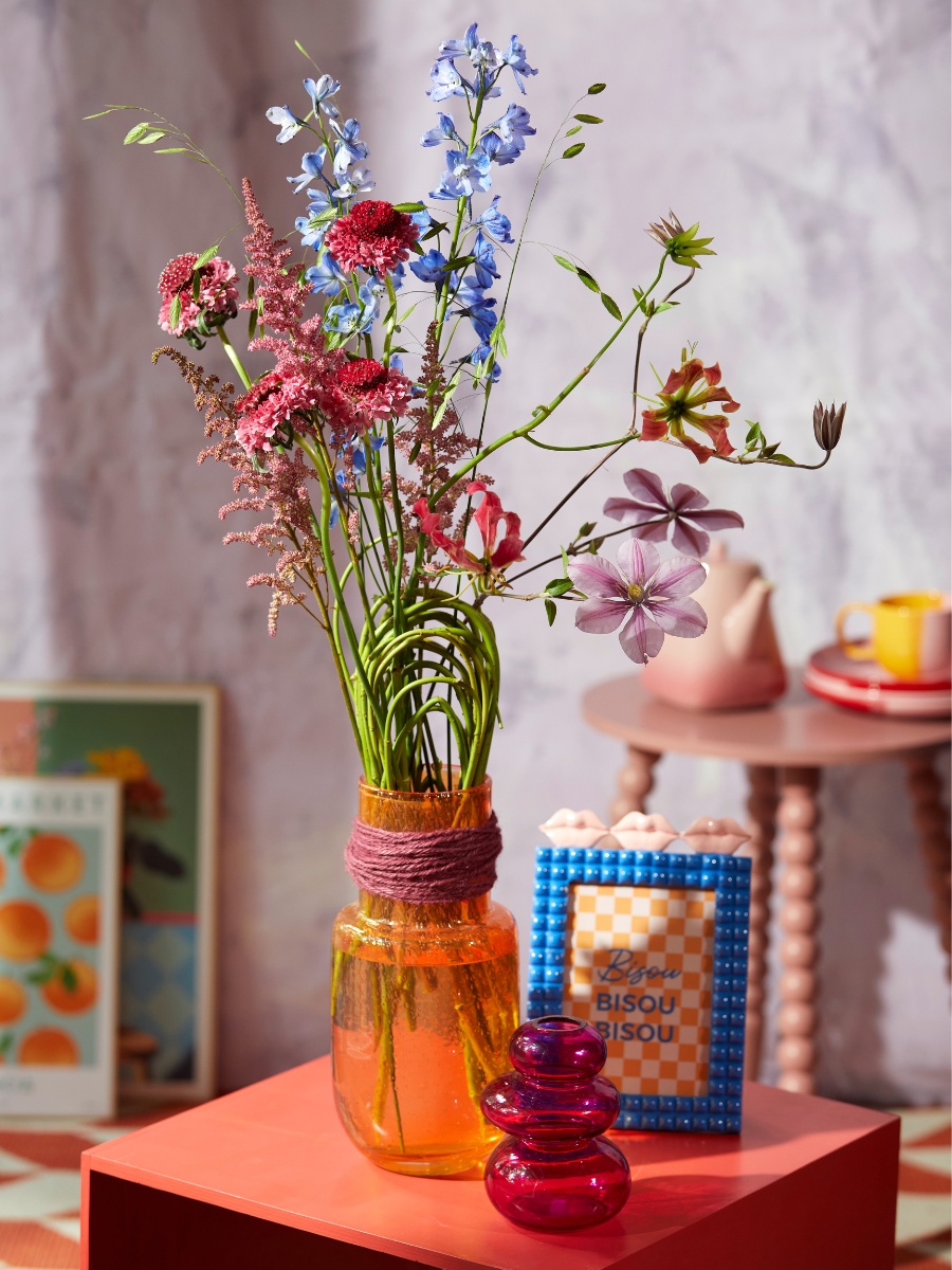 Marginpar&rsquo;s Varieties Shine in BLOOM's Refreshed & Positive Creative, Feminine and Playful Arrangements.