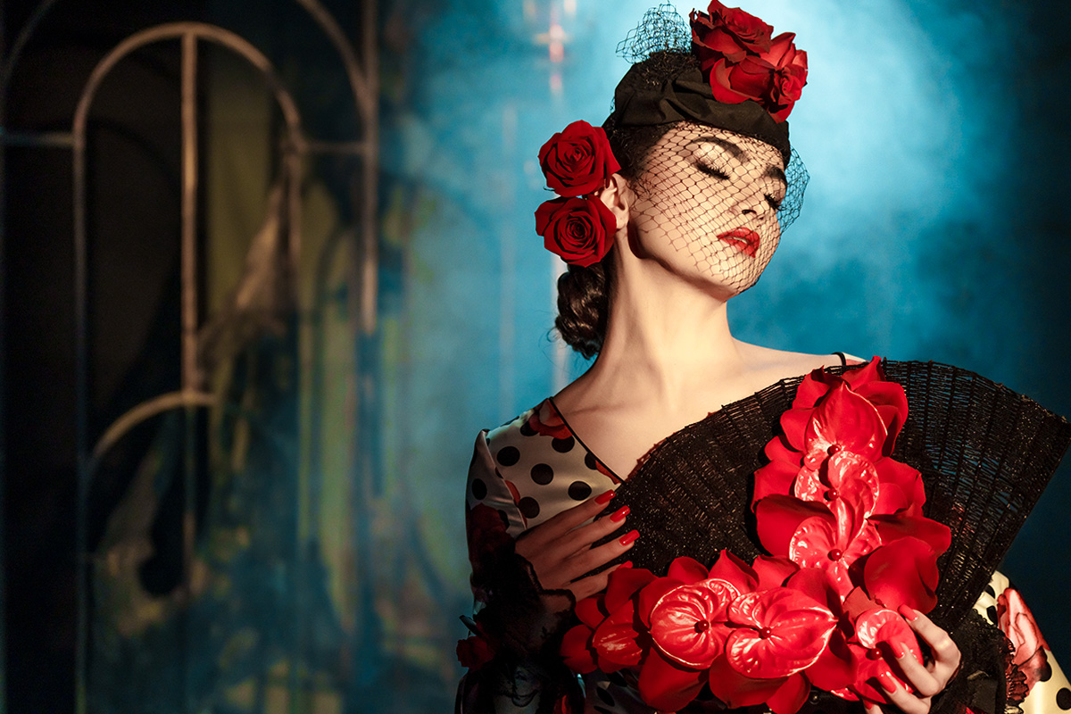 Laura Draghici Flamenco model white polka dress