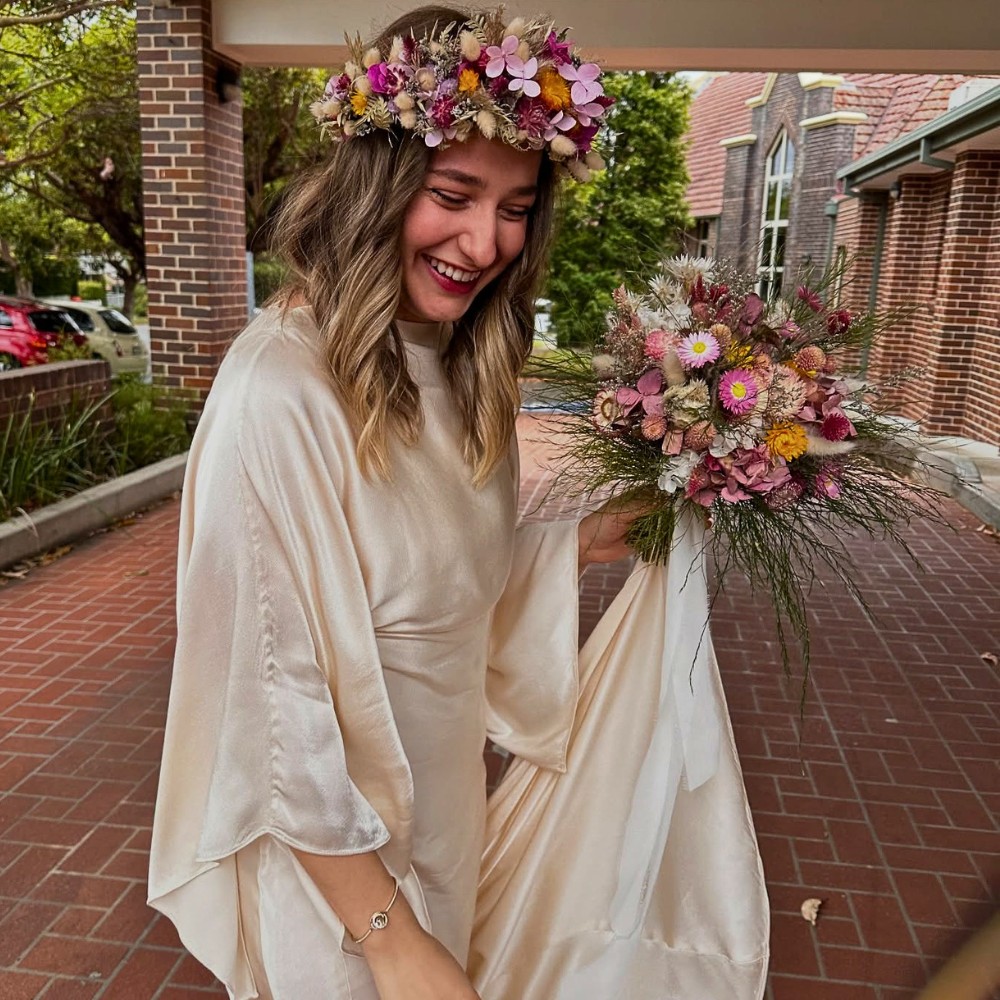 How to Design a Sustainable Wedding With Sustainable Wedding Flowers