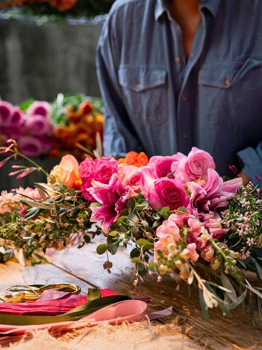 How to Open a Home-Based Retail Floral Business in 5 Easy Steps