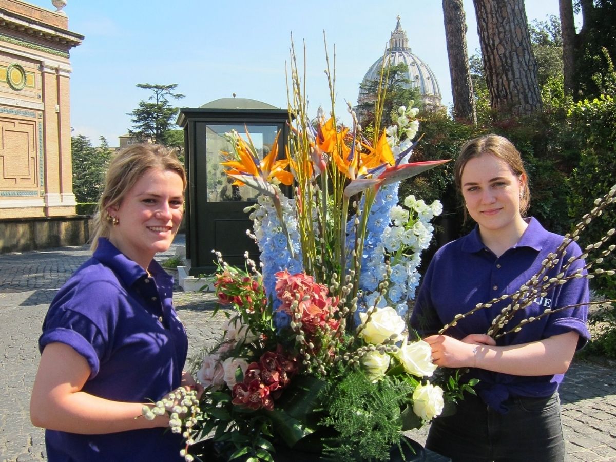 Paul Deckers Design Team in Rome for Easter 