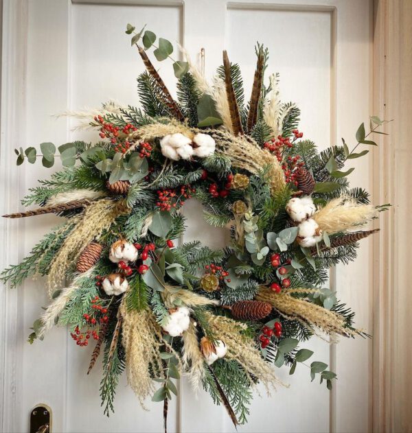 Pampas Grass Trends and Why It’s Here to Stay Pampas Grass Christmas Wreath