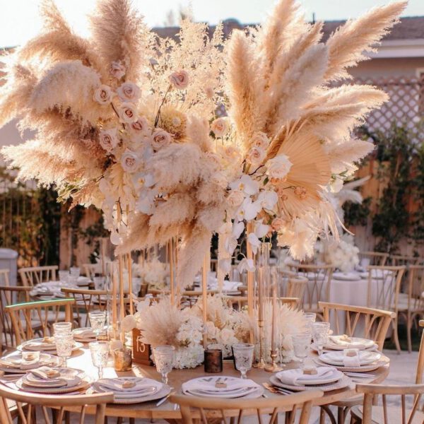 Decorating With Pampas Grass - Pampas Grass Decor Trend