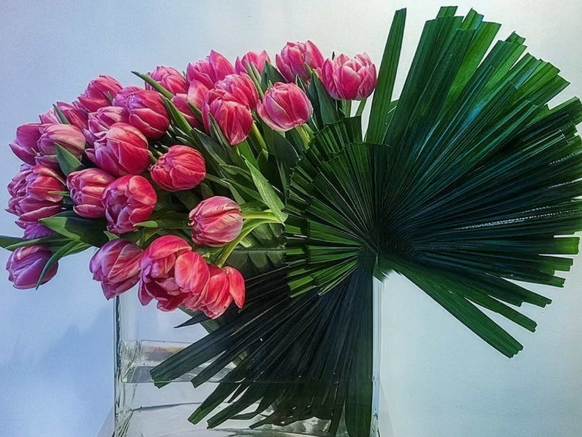 Rhapis design with Pink Tulips by Tuba Belgin Oskan