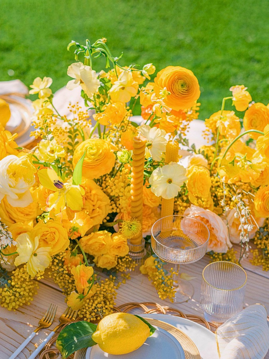 Which Flowers Are Best for Spring Weddings? 