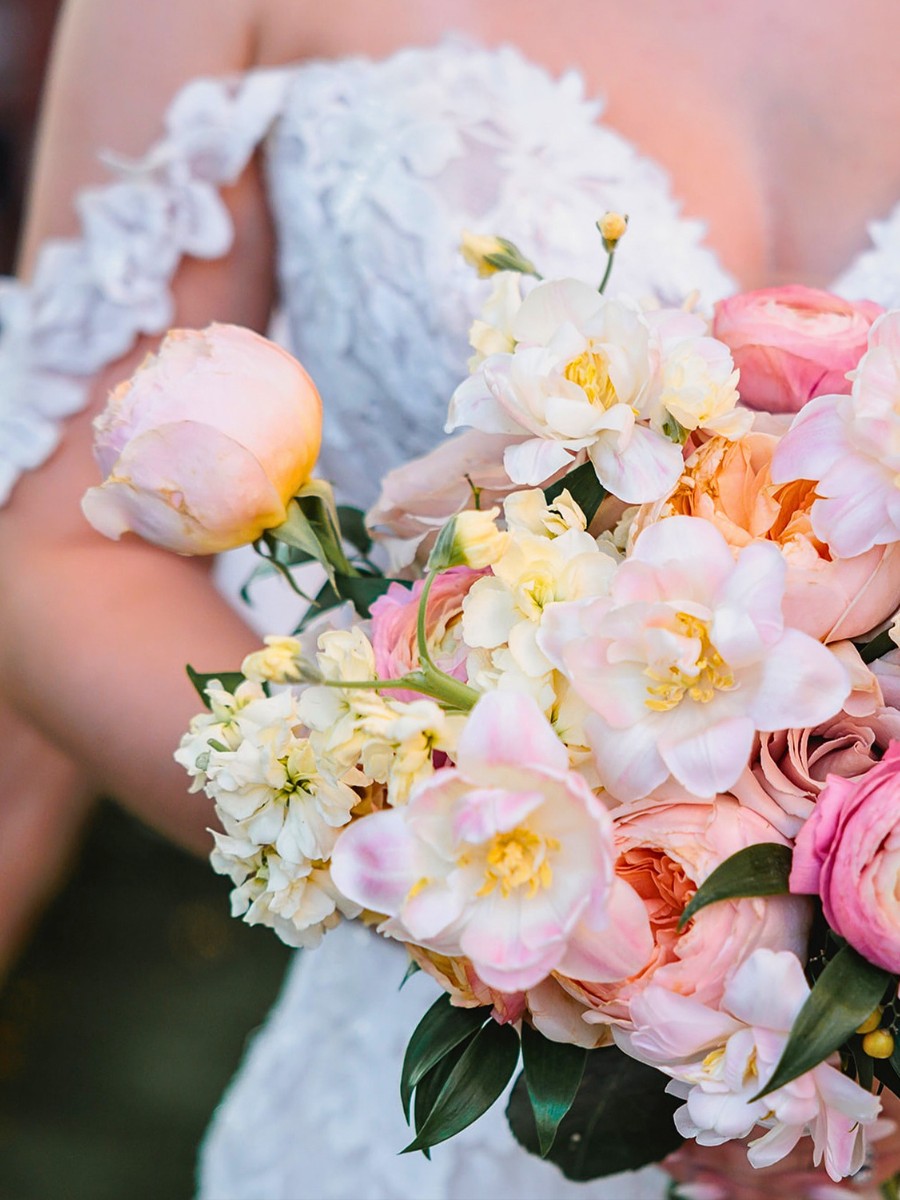 Which Are the Best Flowers for Spring Weddings?