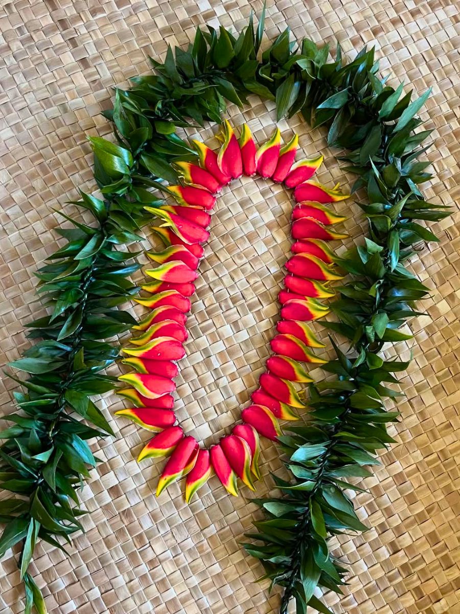 A heliconia lei