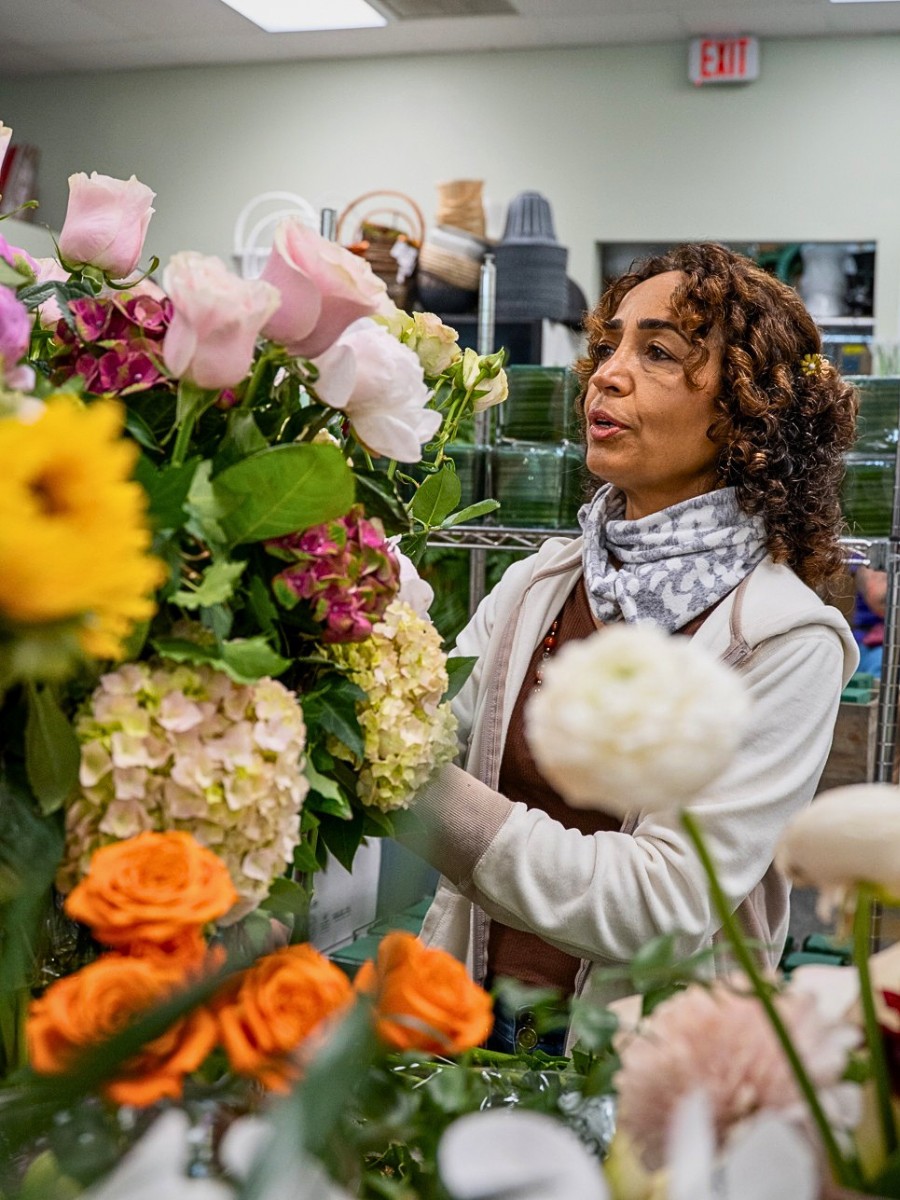 How Do You Make Flowers Last Longer in a Vase?