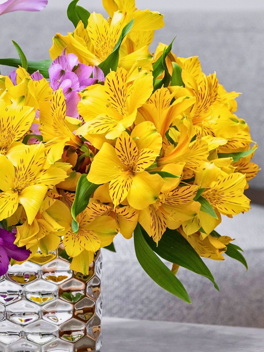 How Long Should a Bouquet Normally Last? Here&rsquo;s What You&rsquo;d Want to Know