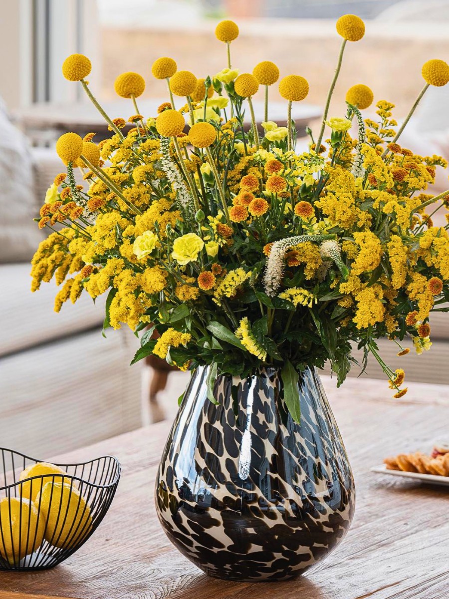 The World Cup Isn&rsquo;t Just a Game; It Is a Demand Engine: Danziger&rsquo;s Perspective on How Global Moments Create New Opportunities for Flower Consumption.