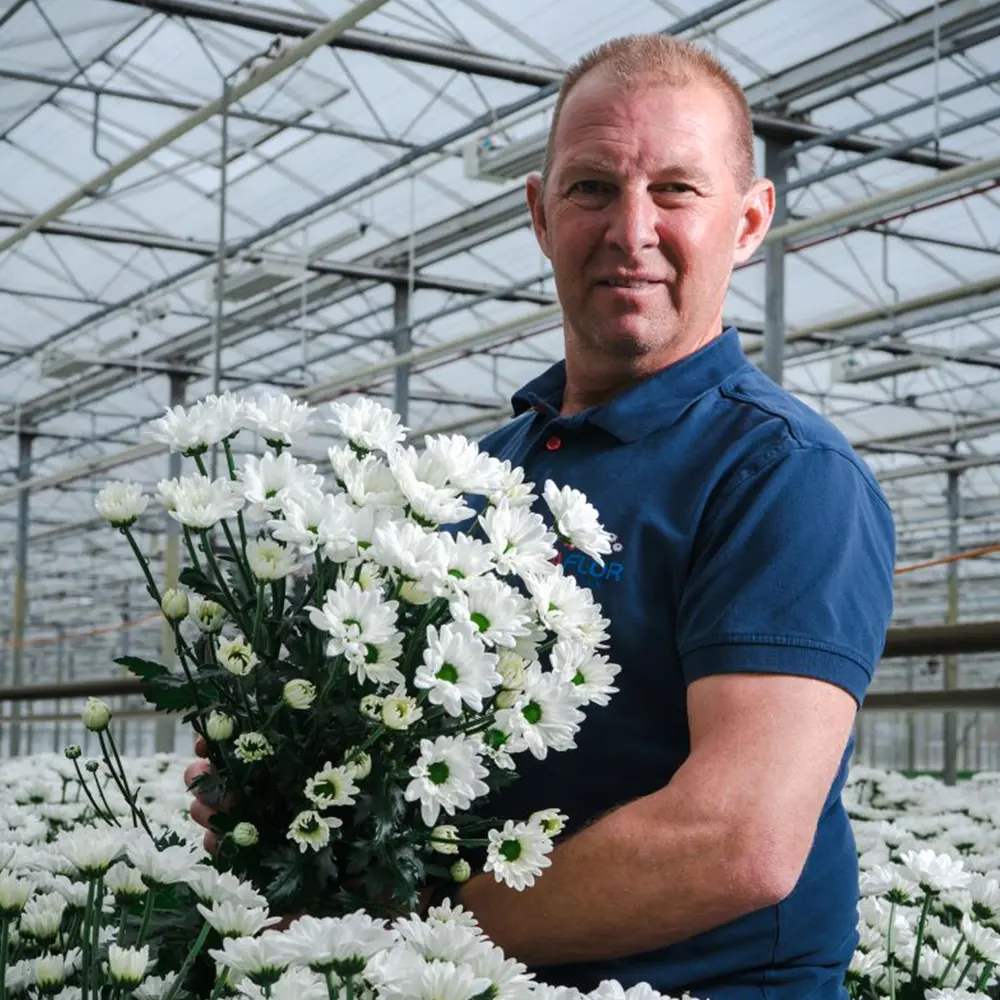 Vitaflor grower on Thursd feature