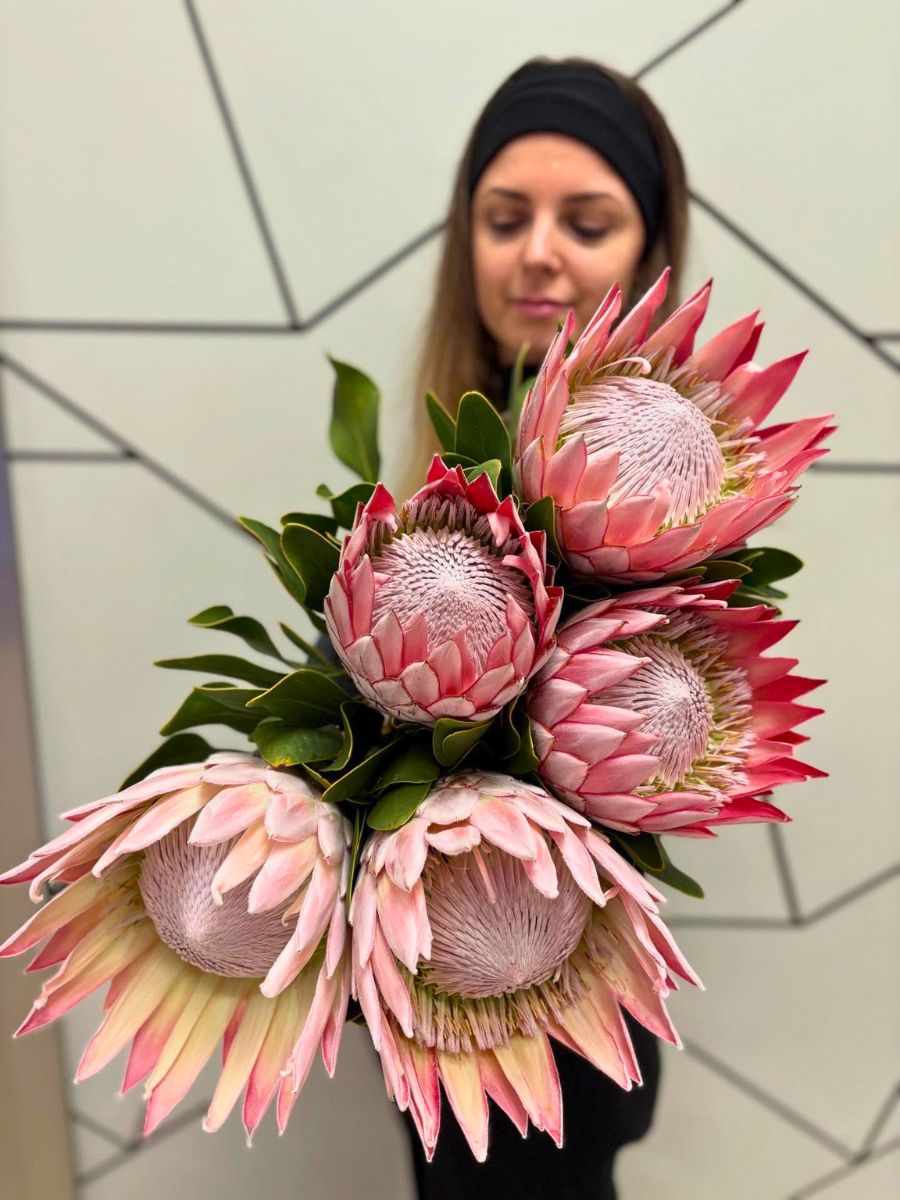 Long lasting flowers on the vase