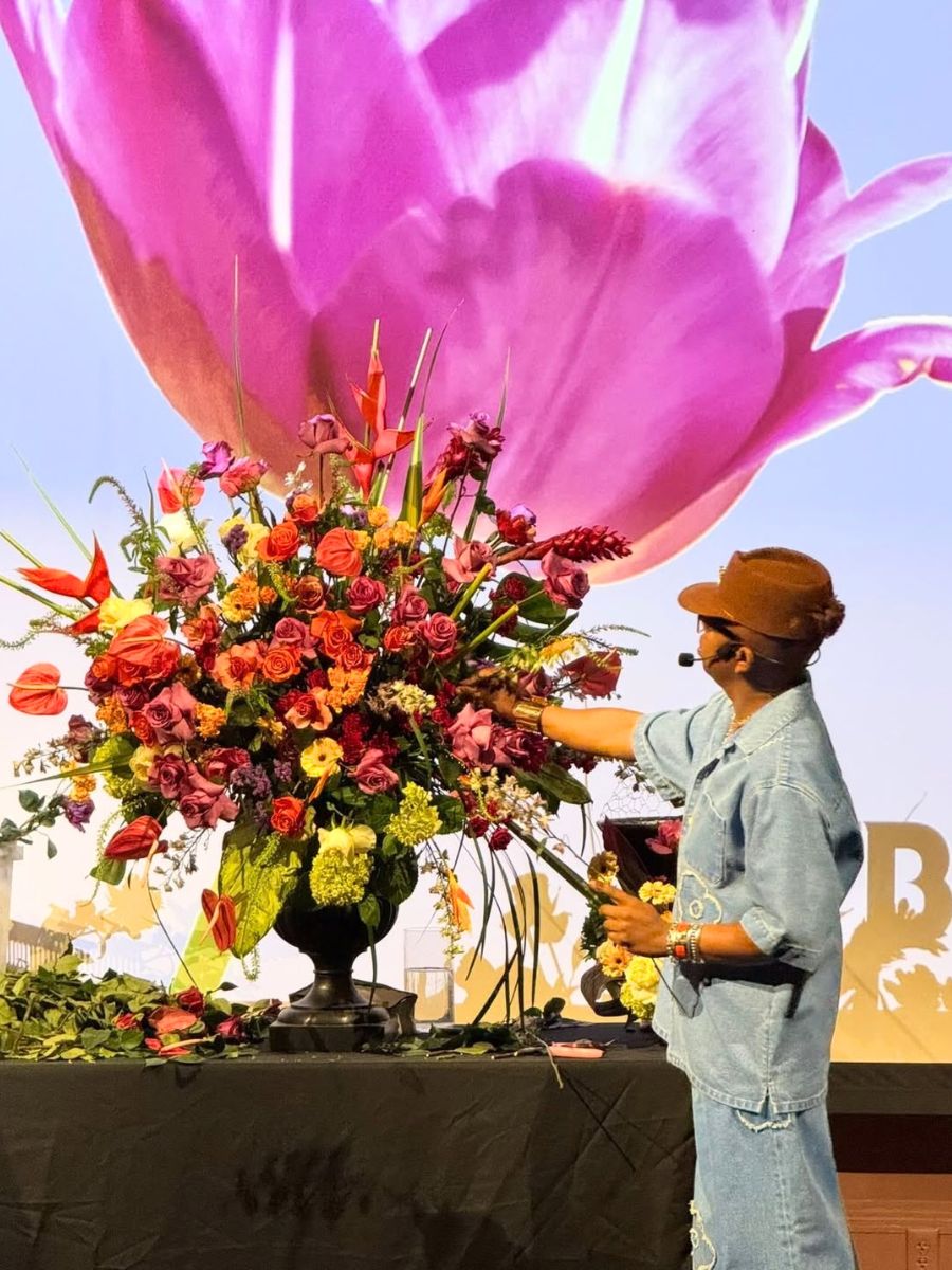 Canaan giving a workshop